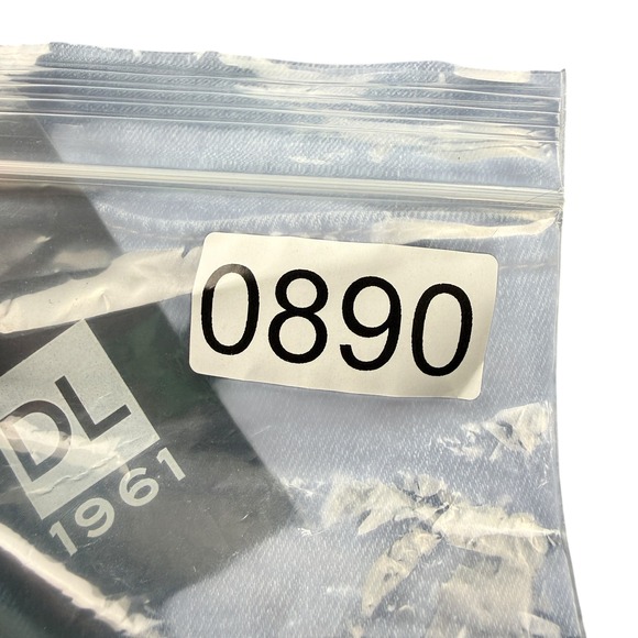 DL1961 Russell Slim Straight Jeans Men 32x34 Blue Denim Button Fly - Picture 12 of 12